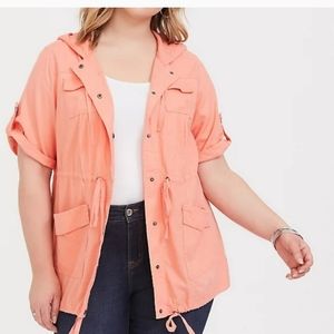 - Torrid peach short sleeve hooded jacket size 00